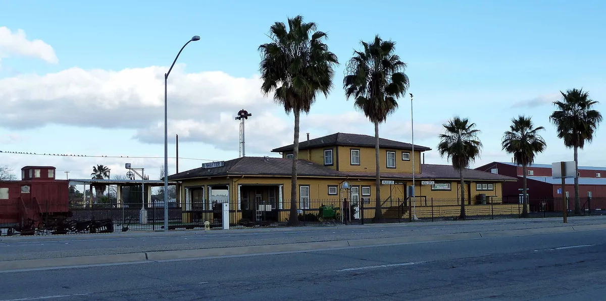 Home services area - Shafter